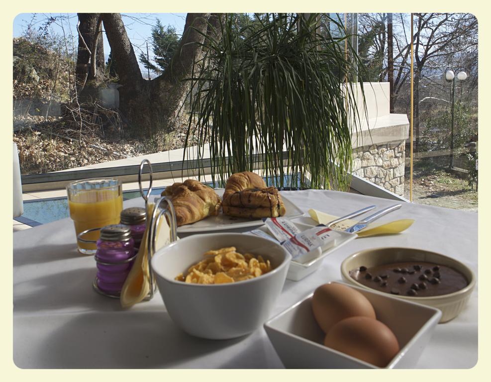 Nymfes Hotel Като-Лутраки Экстерьер фото